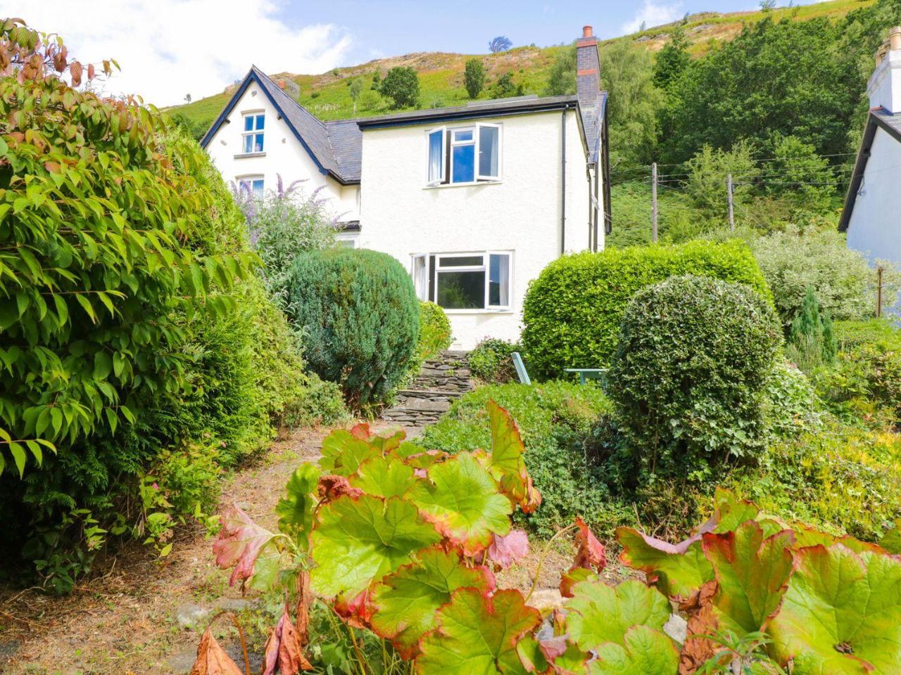 Swn Y Coed Villa Glyn-Dyfrdwy Exterior photo